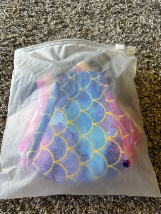 Pack of 9 Masks w/ Filters reusable