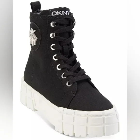 NIB DKNY Peri Black Platform High Top Sneaker Booties 7 Lace Up Edgy Streetwear