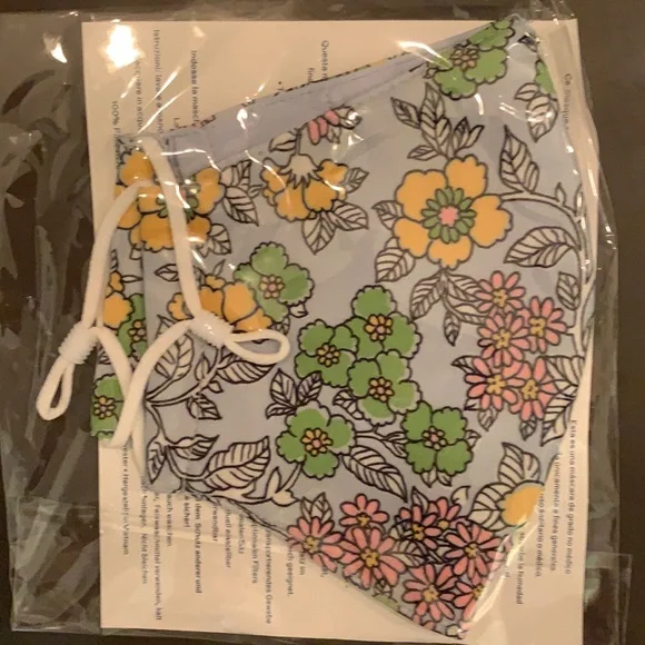❤️ Tory Burch Limited Edition Face Mask
