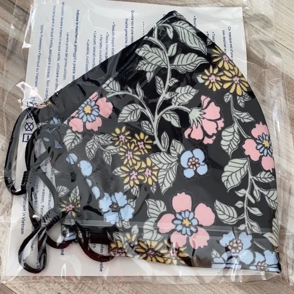 ❤️ Tory Burch Floral Face Mask