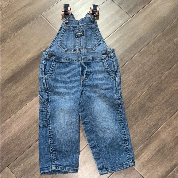 Osh Kosh B’gosh youth overalls SZ 18M