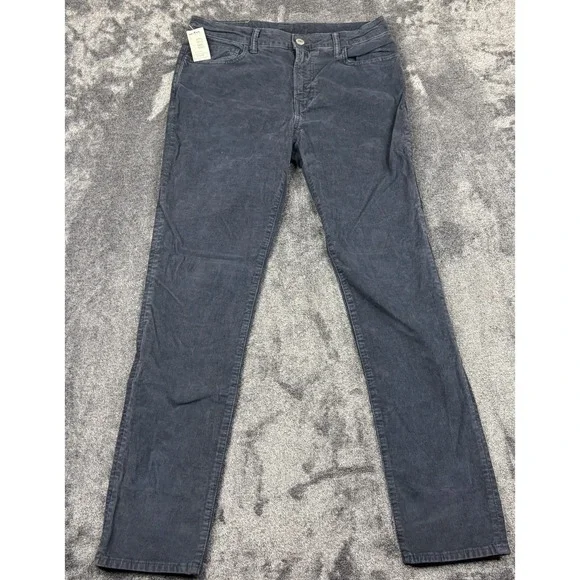 American Eagle Next Level Flex Men's Jeans In A Dark Gray Corduroy Fabric.