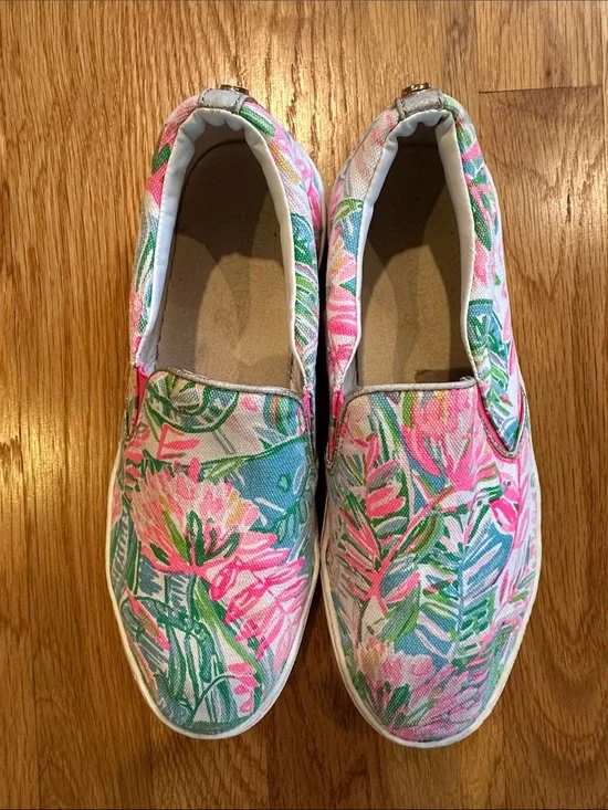 Lilly Pulitzer Floral Slip-On Canvas Sneakers - Pink & Blue size 8.5