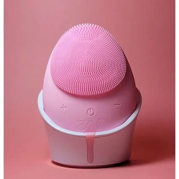ZAQ Mellow Silicone Facial Cleansing Brush in Hot Pink NWB