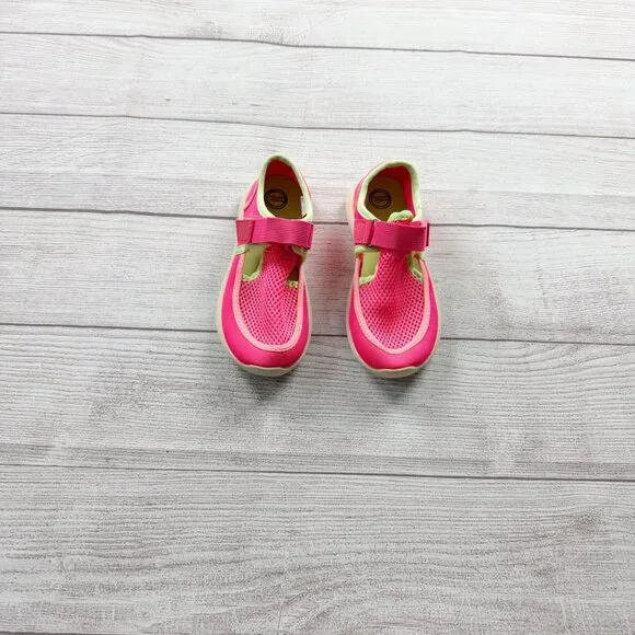Wonder Nation Toddler Girl Water Shoes Mesh Velcro Strap Swim Shoes 11/12