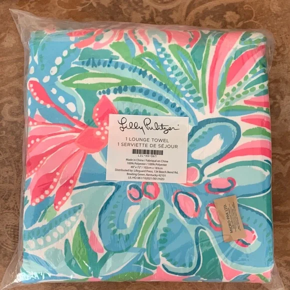 Lily Pulitzer lounge towel