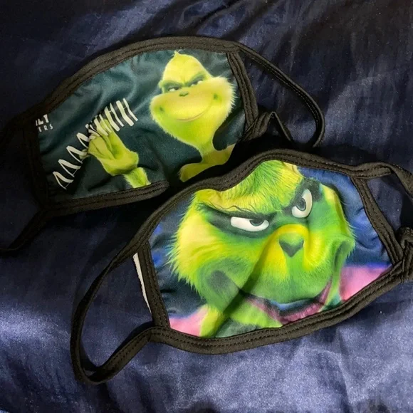 6/$20 New set/2 Grinch face masks