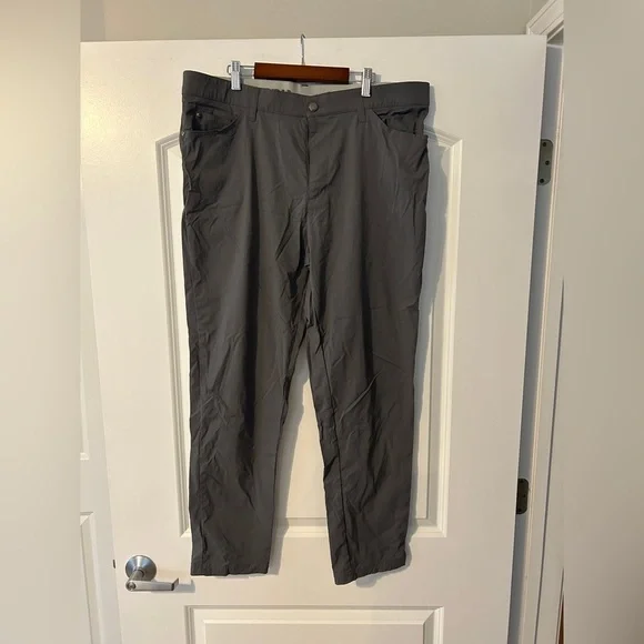 Adidas Men's Charcoal Golf Pants Size 36x30