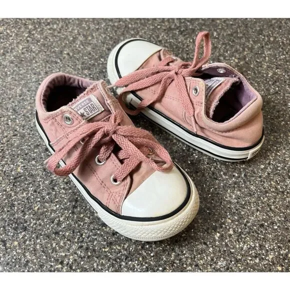 Converse Pink Canvas Sneakers Toddler Girls Size 9 Low Top Lace Up Padded Tongue