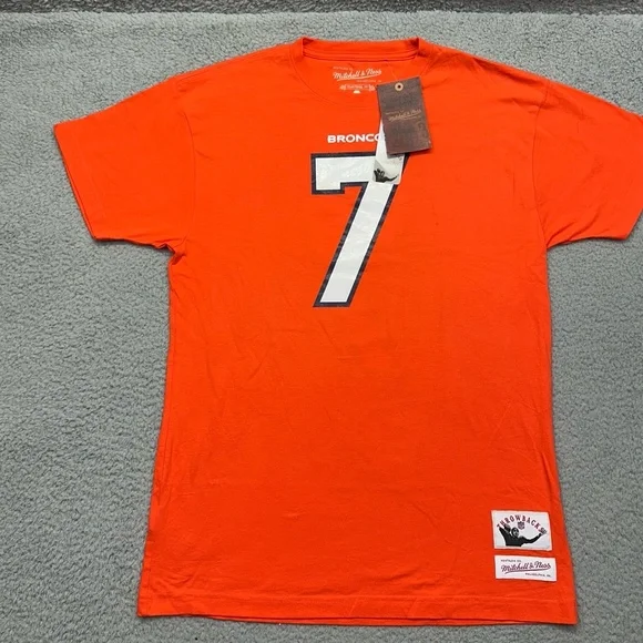 Mitchell & Ness Throwbacks BNN4S Men’s Small‎ Denver Broncos #7 John Elway Shirt