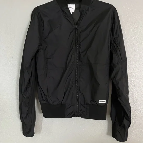 Converse windbreaker jacket