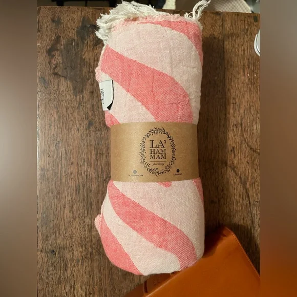 La Ham Mam Turkish Cotton   Towel With Red Accents