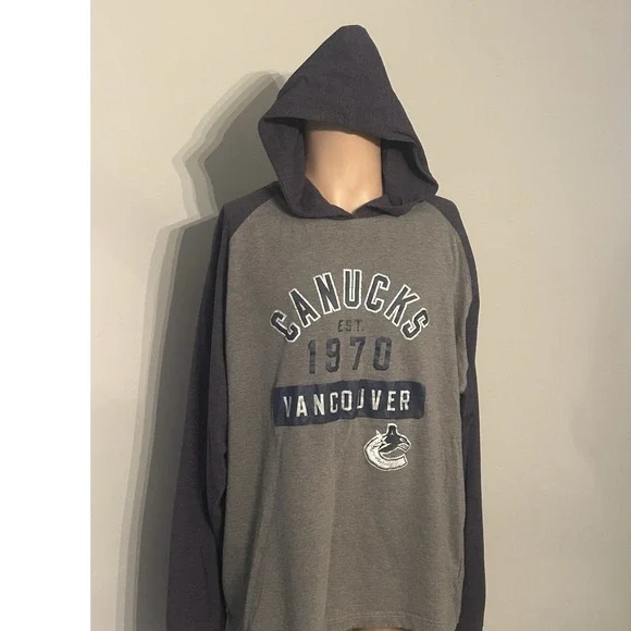 Vancouver Canucks NHL Knights Apparel Lightweight Hoodie Men's 2XL