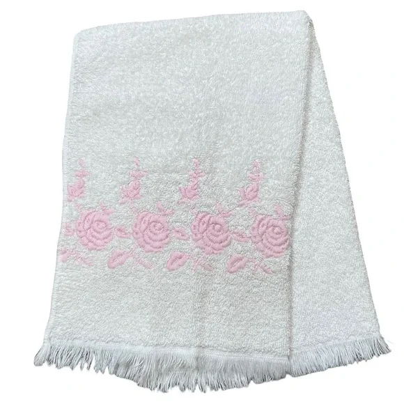 Vintage Dundee Pink Embroidered Rose White Cotton Hand‎ Towel USA Cottage