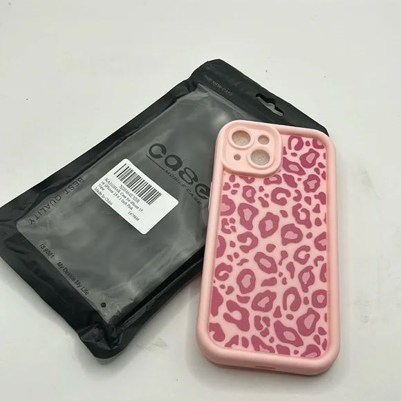 NWOT iPhone 15 case. Pink leopard cheetah