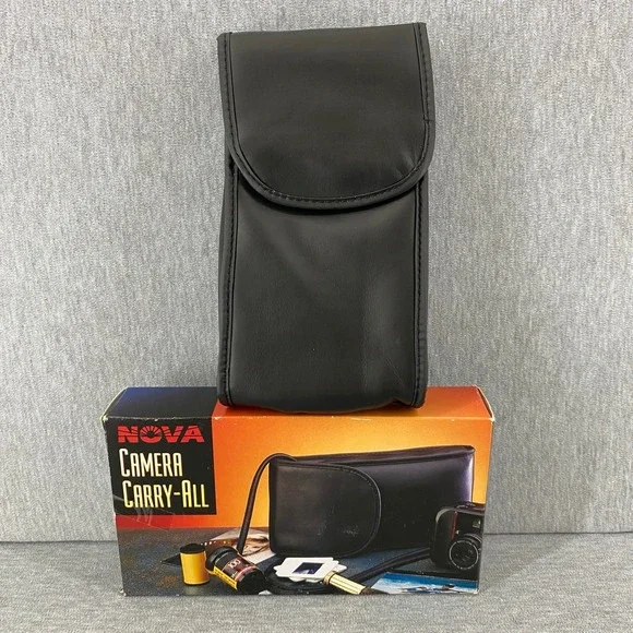 Nova Unisex Vintage Camera Carry-All Unisex OS Black Padded Faux‎ Leather Case