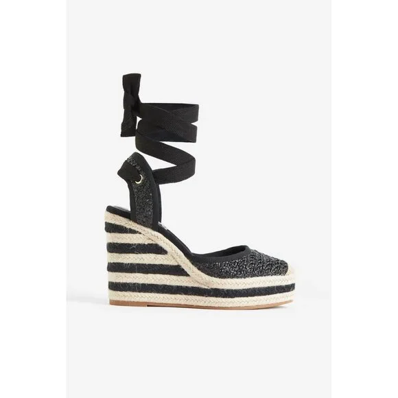 H&M Sz. 6 Black/Cream Striped Wedge-Heeled Espadrilles