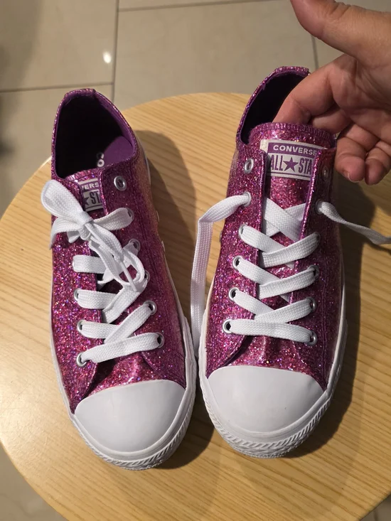 Converse Kids Junior Size 5 All Star Low Sneakers Pink Glitter