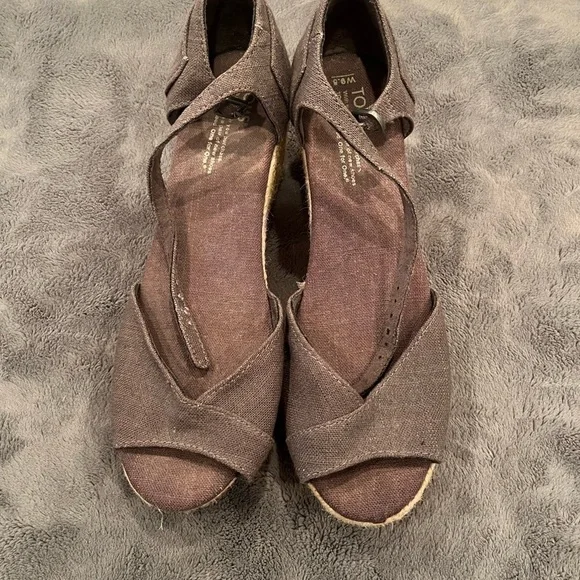 Toms Wedges Grey size 9.5