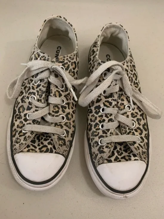 Converse Chuck Taylor Shoreline Leopard Canvas Sneakers Shoes Youth Size 1