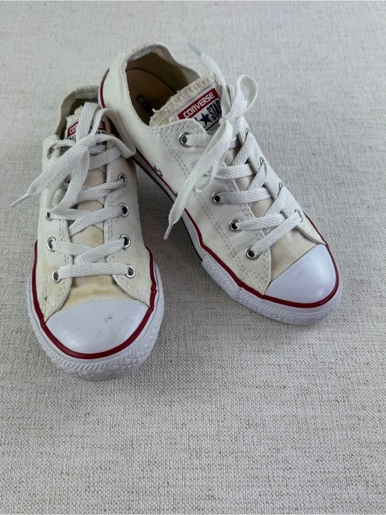 Converse youth size 3 Low Top Canvas Sneakers in Off-White with Red Trim
