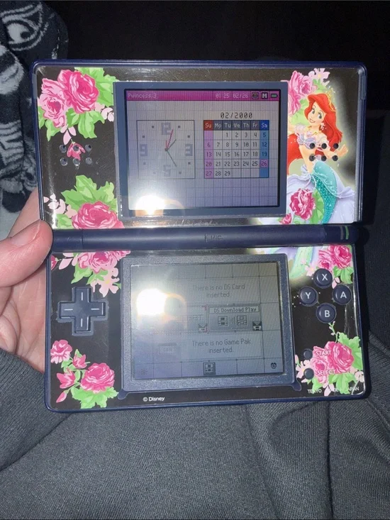 Nintendo DS Lite Tested and working Loose hinge