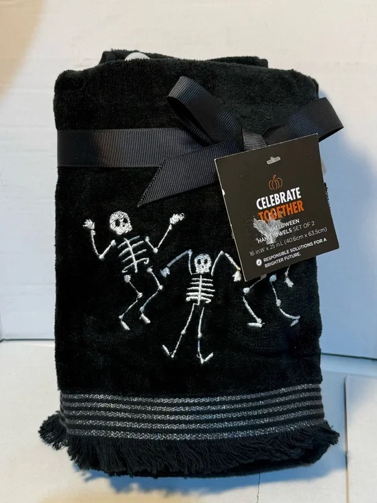 Celebrate Together™ Halloween Dancing Skeletons Hand Towel 2 Pack