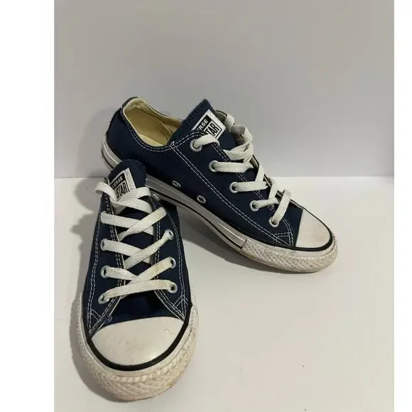 Navy converse shoes size 2 Boys