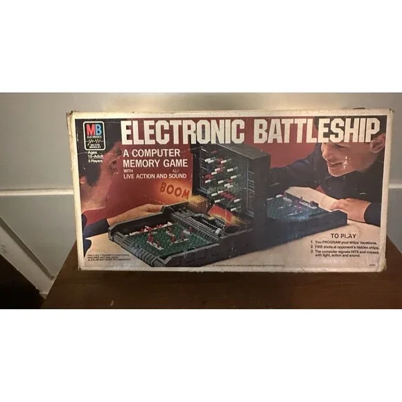 Vtg Original 1977 Milton Bradley Electronic Battleship Powers On Does Not Light