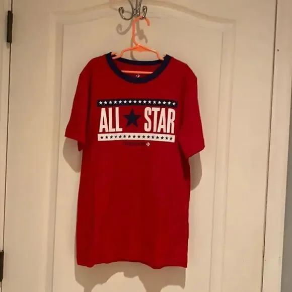 Never worn converse tee M