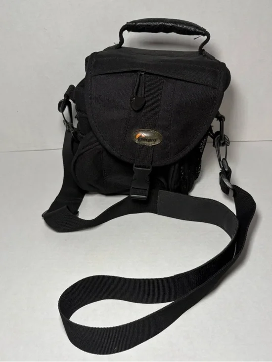 Lowepro DSLR Camera Carrying Case Bag EX 120