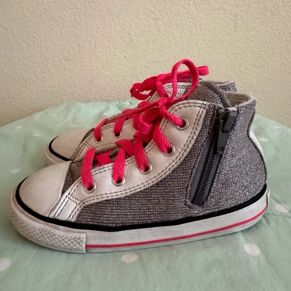Converse Kids High-Top Sneakers with Pink and Gray Toddler size 10
