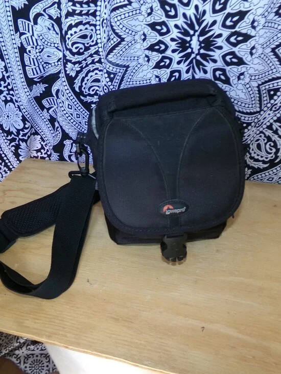 Lowepro Rezo 120 AW Camera Case