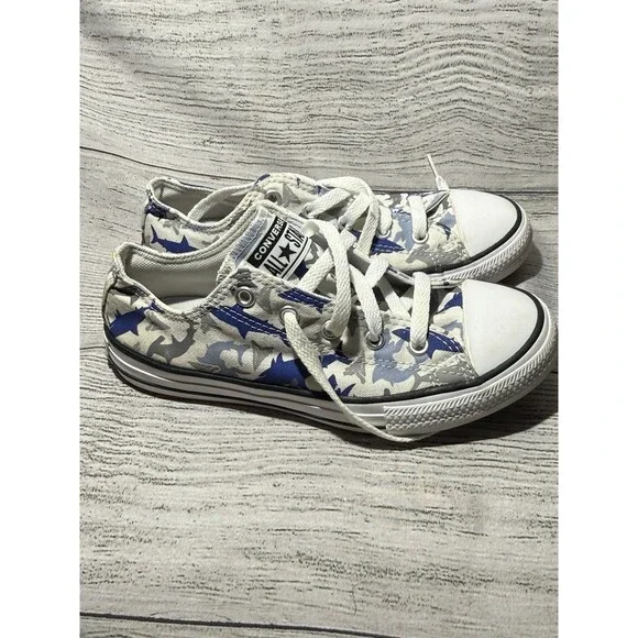 Converse Chuck Taylor Shark All Star Blue White Youth Size 2