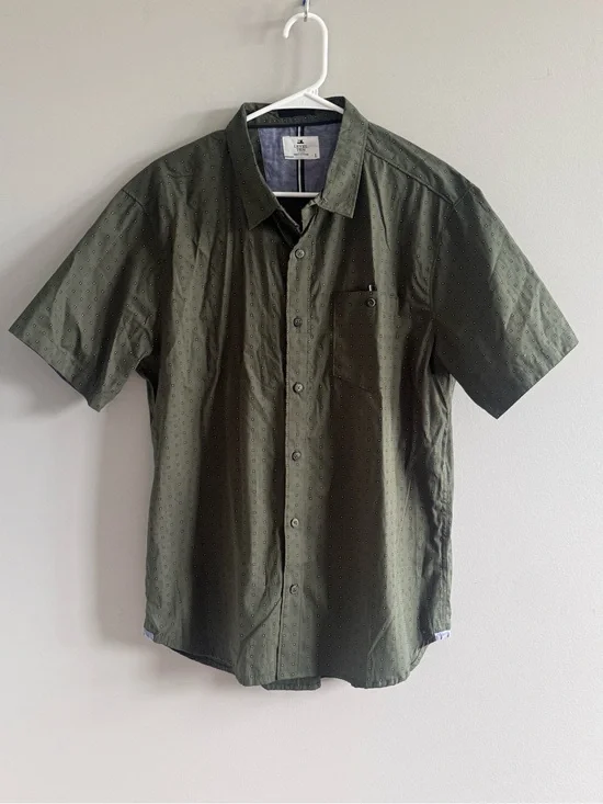Level Ten Men's Couture Olive Geometric Button Front Shirt Large