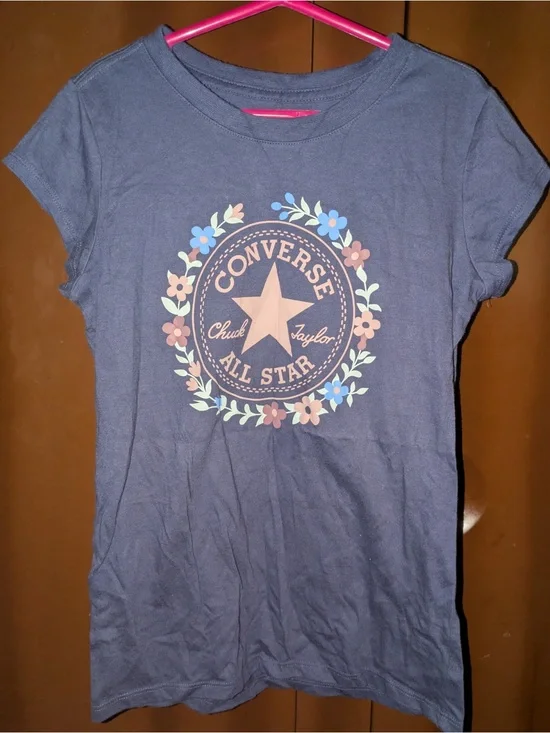 Converse T-Shirt