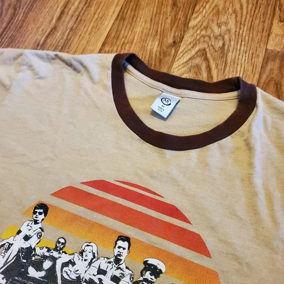 Vintage Reno 911 Shirt Men Medium Tan Ringer Comedy Central 2004