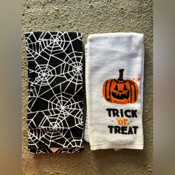 Halloween Themed Hand Towels