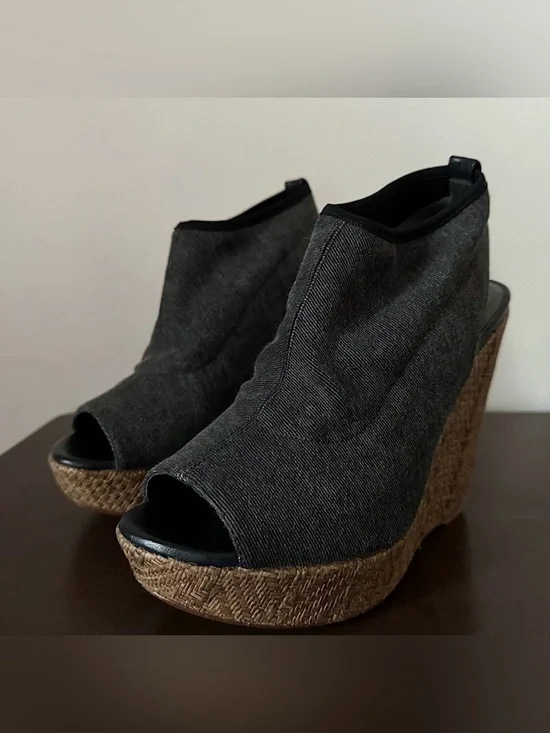 Stuart Weitzman Platform Wedge Slingback Sandals Dark Gray Cork Canvas Size 8