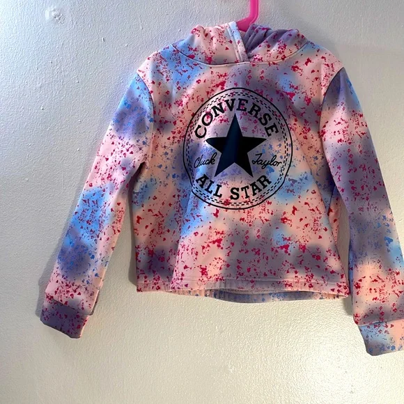 Crop converse sweater multi colored sized medium for kids