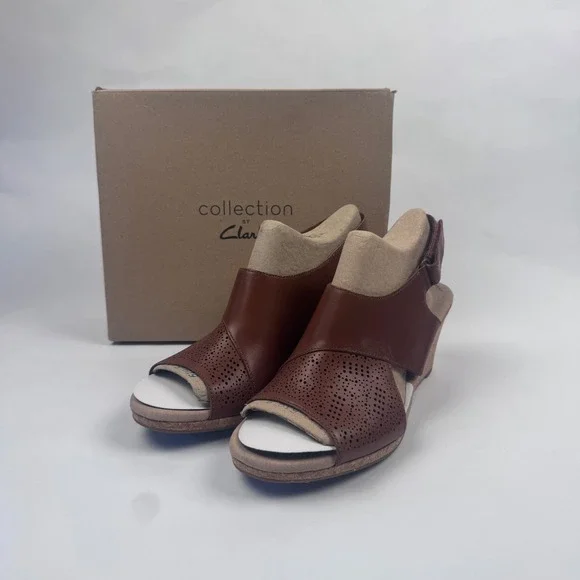 NEW Clarks Women's 10 W Lafley Joy Wedge Sandals Brown 3