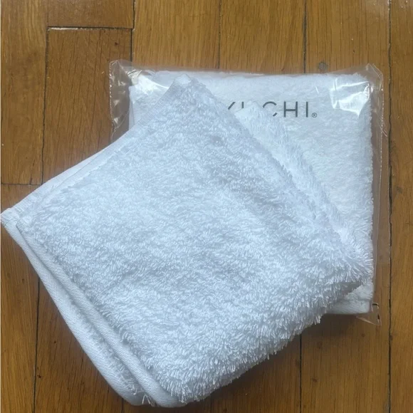 Coyuchi pair of washcloths