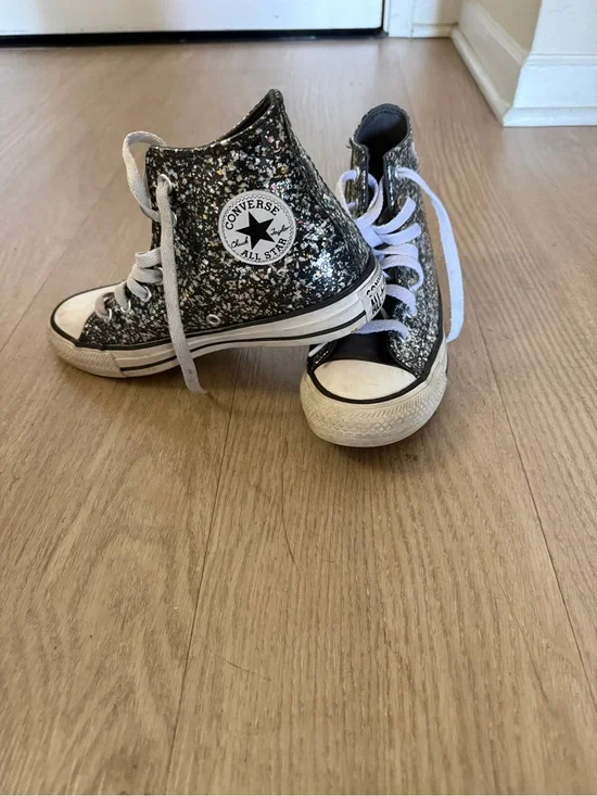 Converse Chuck Taylor All Star Hi Top Glitter Black Silver Sneakers Kids 3.5