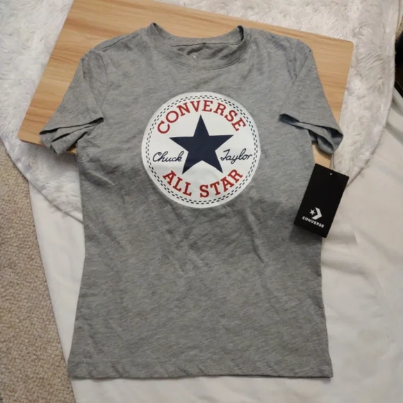 Converse Chuck Taylor All Star Gray Kids Small (8-10 Yrs) Tee 🆕