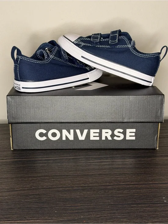 Converse Navy and White Kids Low-Top Sneakers