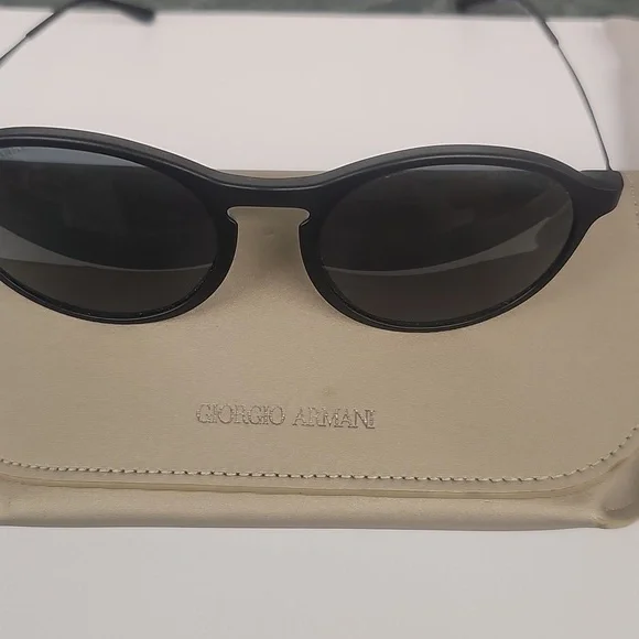 Giorgio Armani Women's Sun Glasses with case