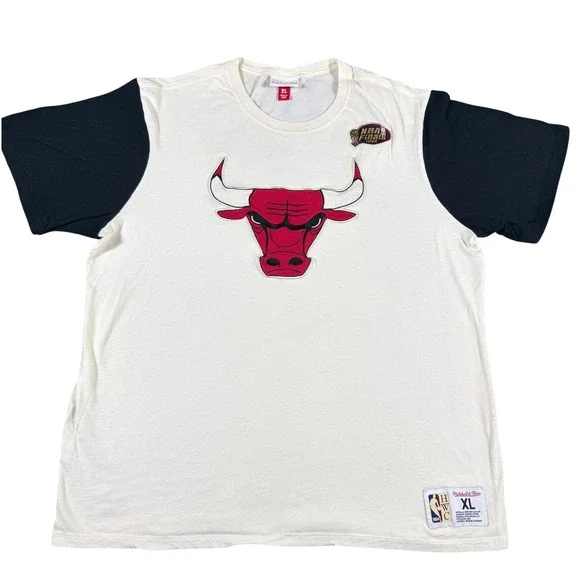 Mitchell & Ness Chicago Bulls 1996 NBA Finals T-Shirt Mens XL Cream Black HWC