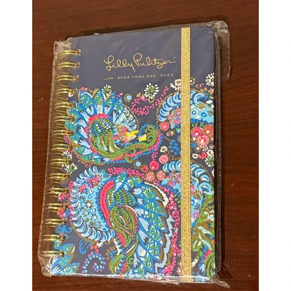 Lilly Pulitzer 12 Month Medium Planner Jan 23- Dec 23‎ Take Me To The Sea
