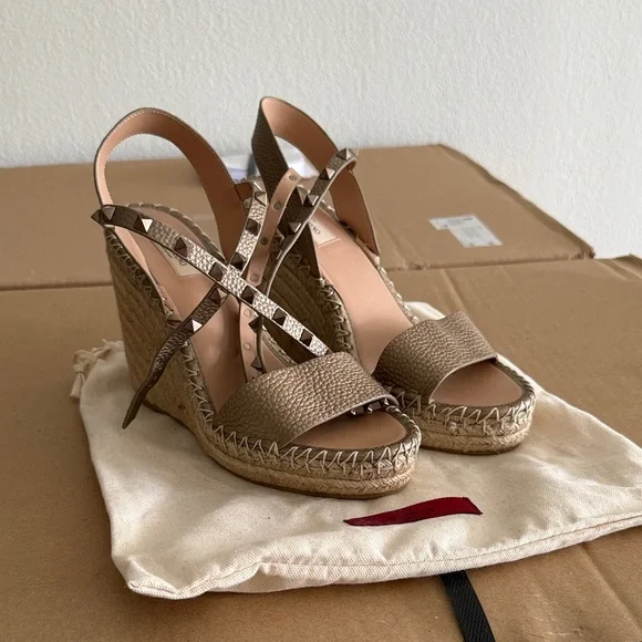 Valentino Garavani Tan Wedge Sandals