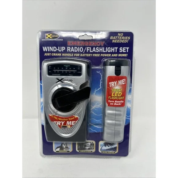 XVenture Emergency Crank Radio & LED Flashlight Batteries Optional 2‎ Piece Set